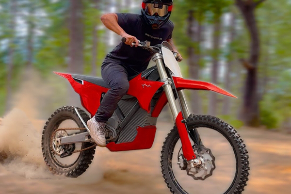 Unleashing the Beast: A Guide to the Fastest Electric Dirt Bikes Available