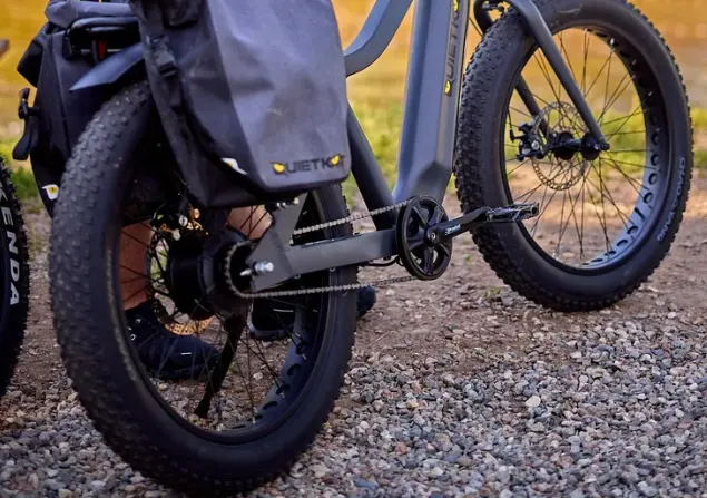 Best Electric Bikes with Big Tires: Buyer Guide